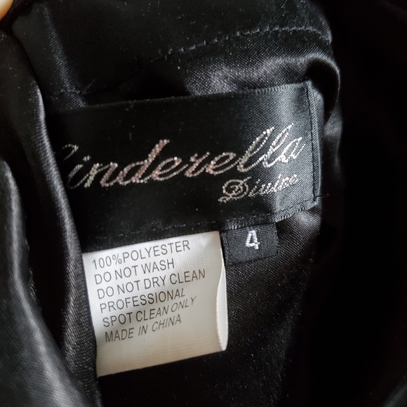 🖤 Maliha A Line Dress in Black - Picture 7 of 7